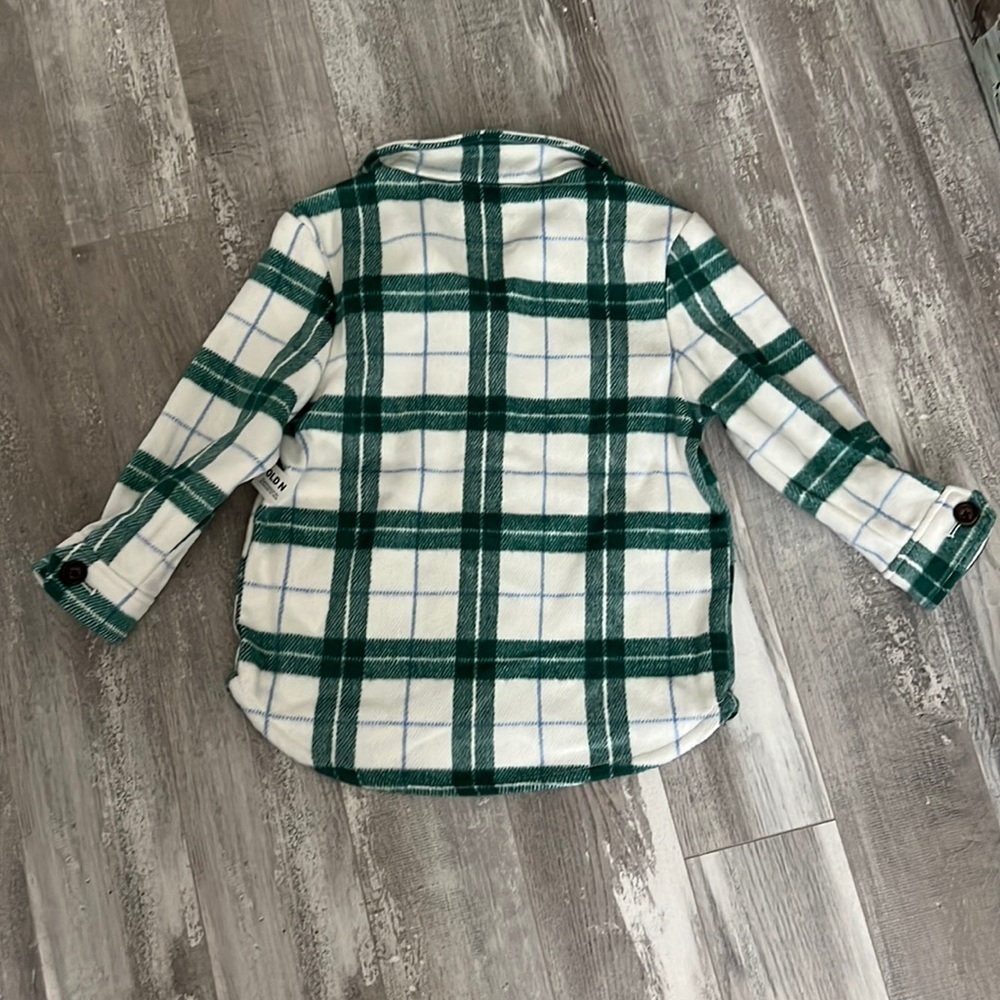 Old Navy Plaid Shacket - Picture 4 of 5
